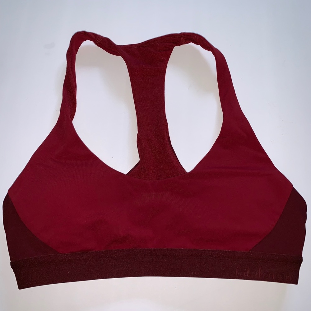 Lululemon burgundy sports bra